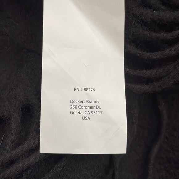 UGG Home wool black Glacier Throw blanket - Picture 5 of 5